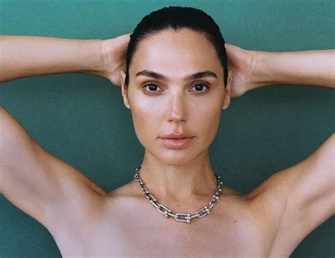 gal gadot nude pics|Gal Gadot Nude Photos & Videos